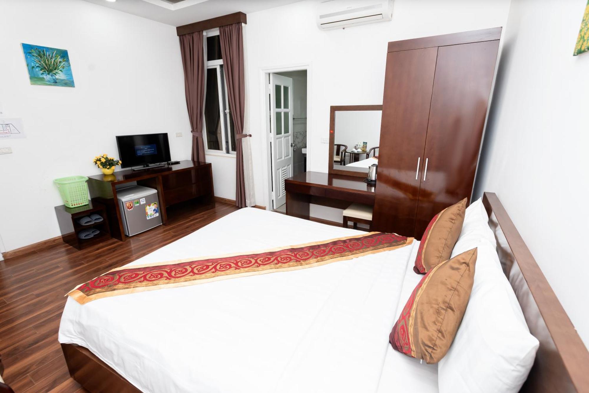 Khach San Rococo Hotel Hanoi Exterior photo